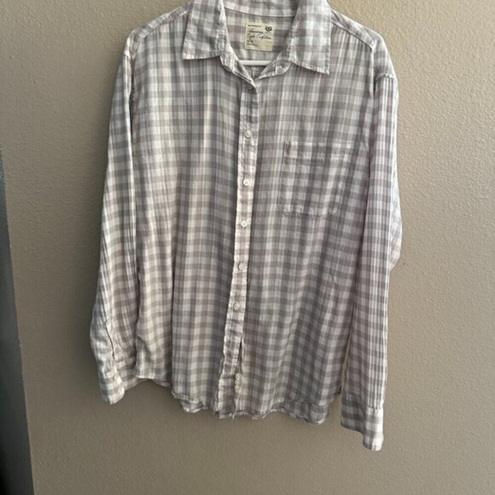 American‎ Eagle Outfitters Women's Button-Down Blouse Size Medium
